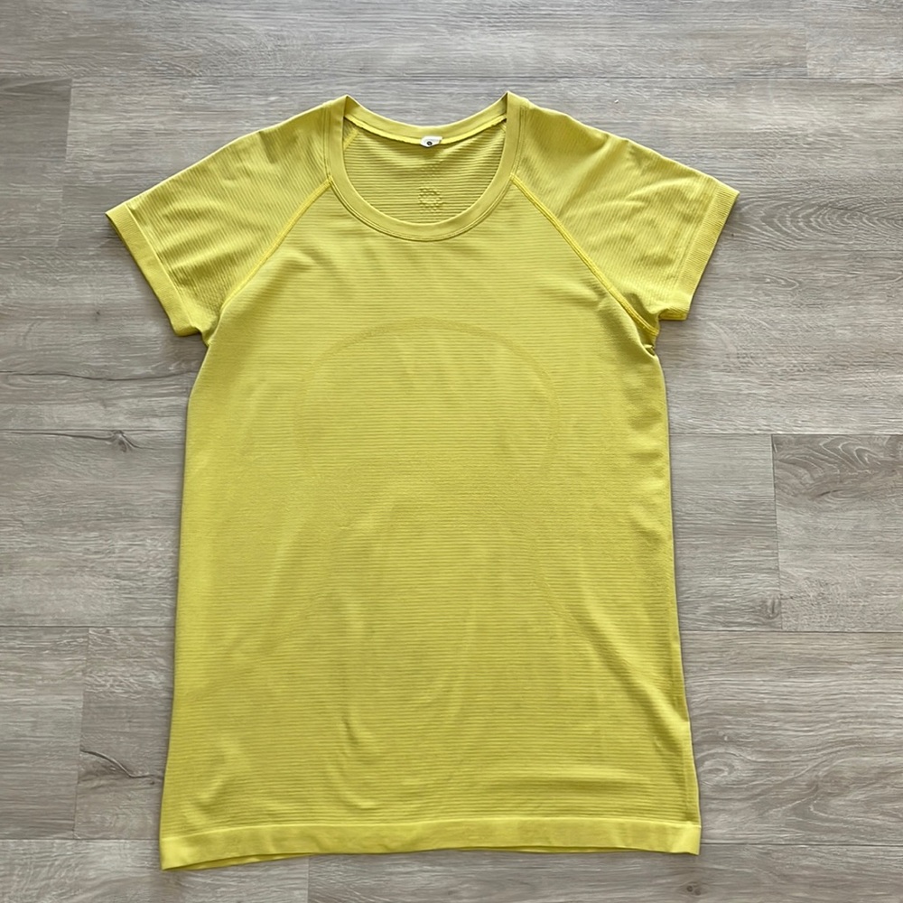 Lululemon Swiftly Tech Tee